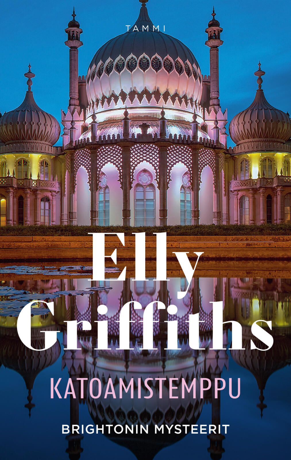 Etukansi. Elly Griffiths Katoamistemppu