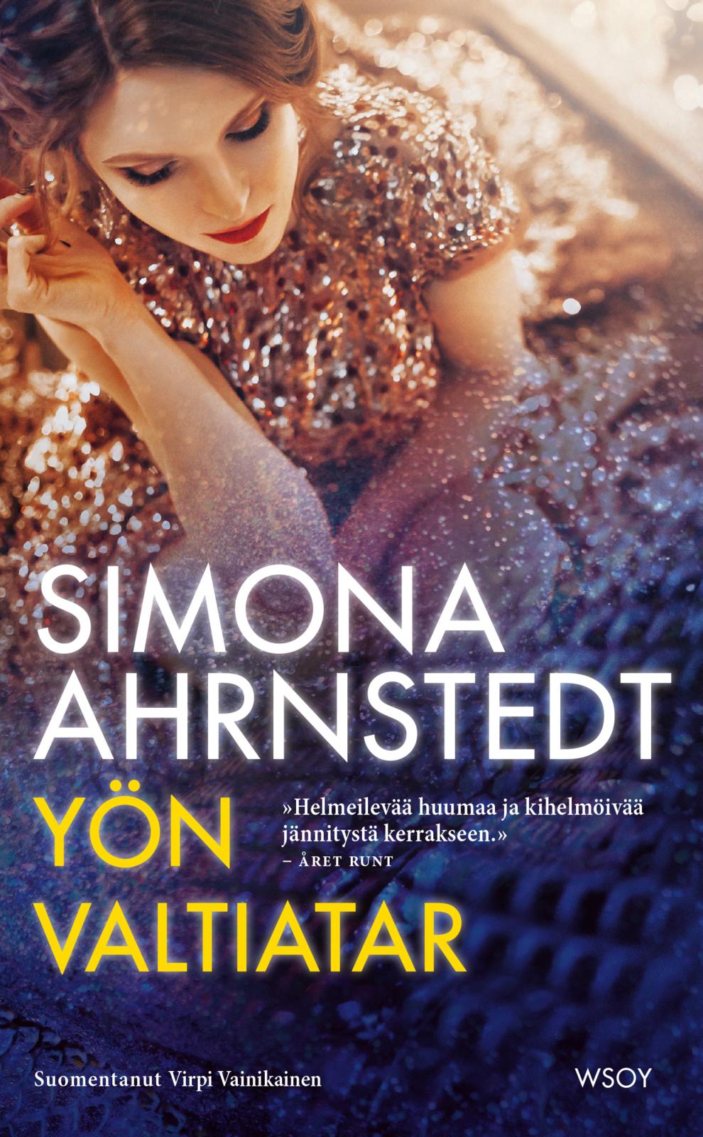 Etukansi. Simona Ahrnstedt Yön valtiatar