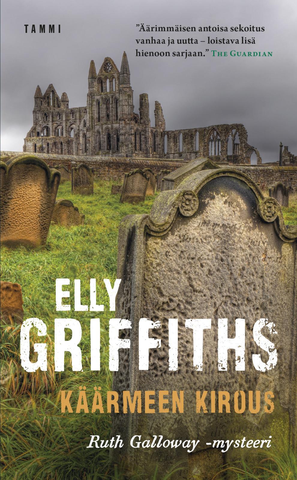 Etukansi. Elly Griffiths Käärmeen kirous