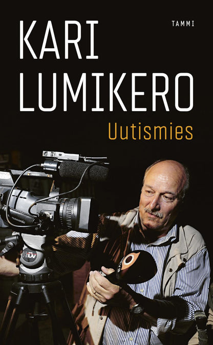 Etukansi. Kari Lumikero Uutismies