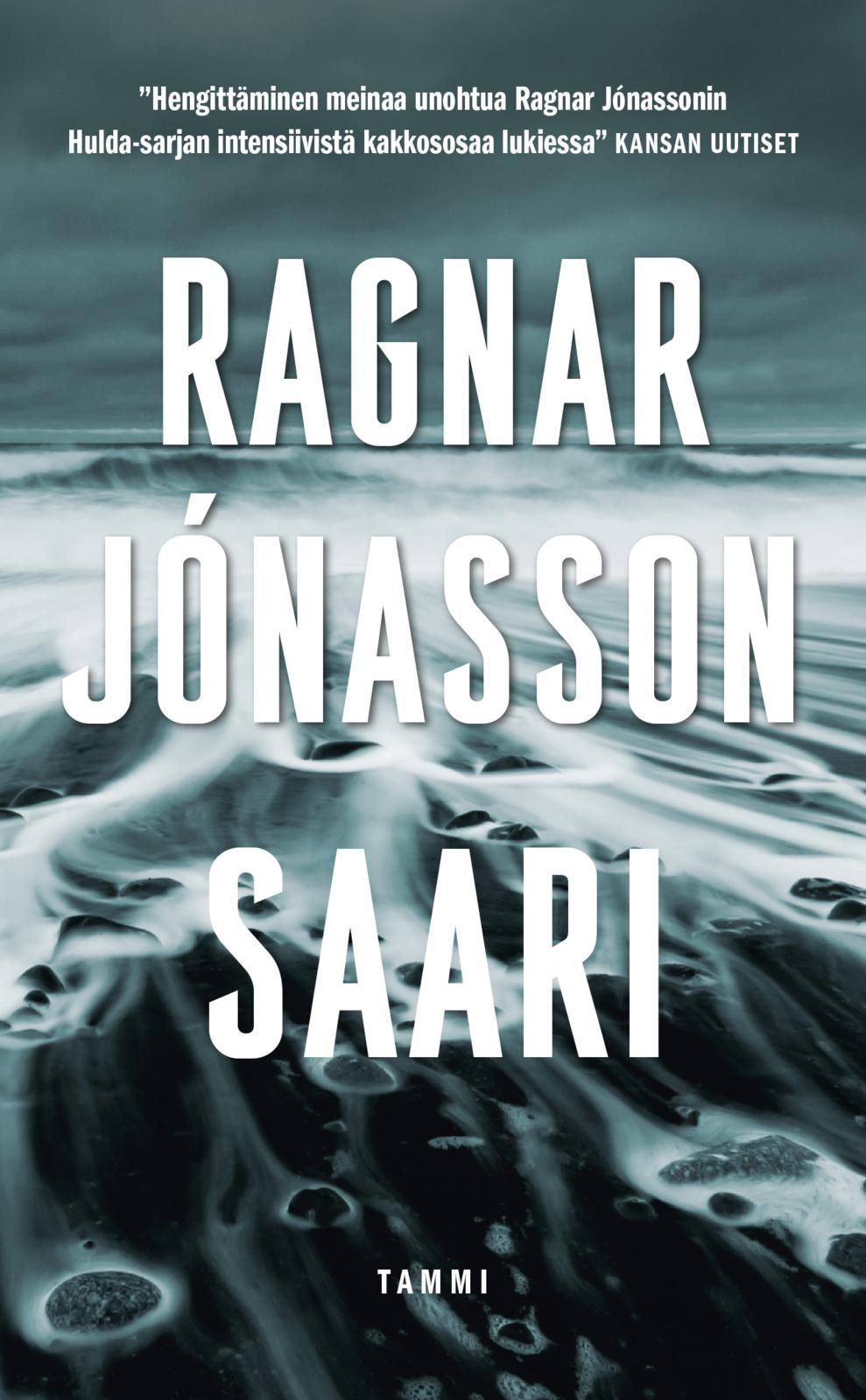 Etukansi. Ragnar Jónasson Saari