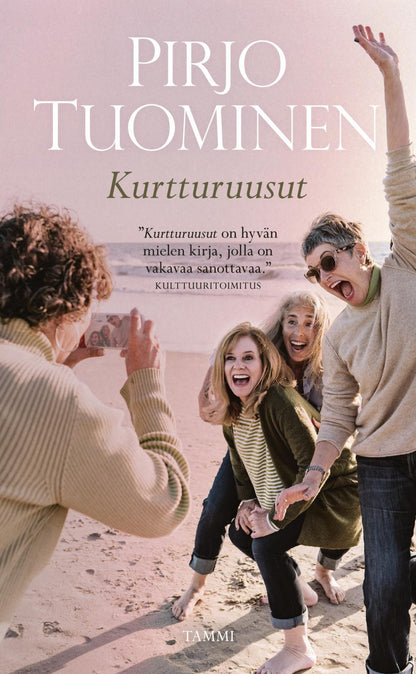 Etukansi. Pirjo Tuominen Kurtturuusut