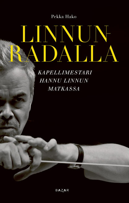 Etukansi. Pekka Hako Linnunradalla