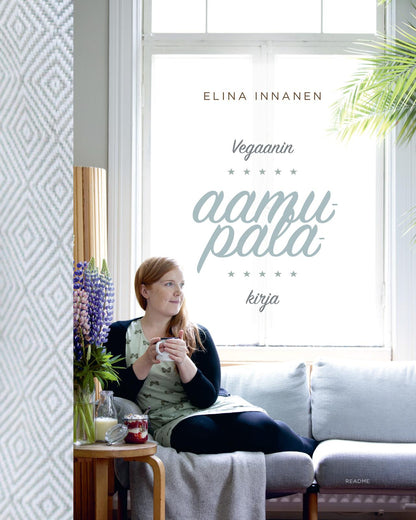 Etukansi. Elina Innanen Vegaanin aamupalakirja