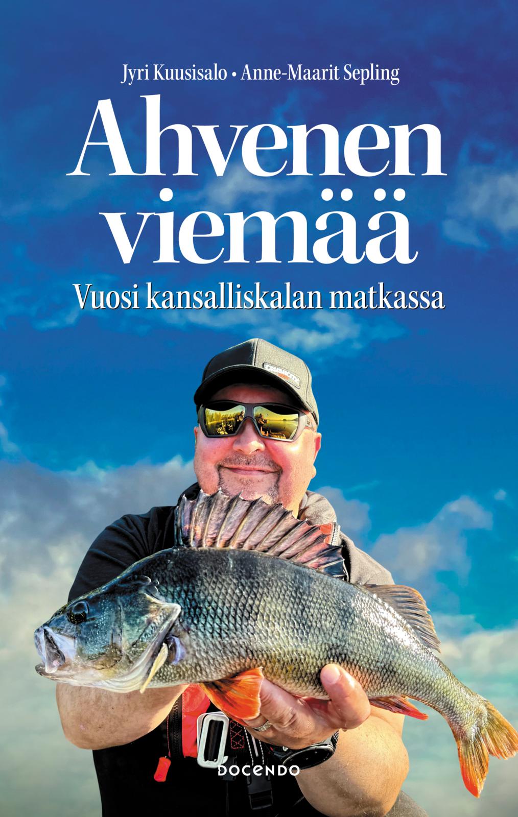 Etukansi. Jyri Kuusisalo Ahvenen viemää