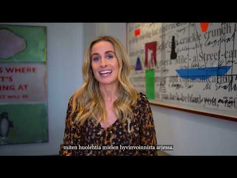 Etukansi. Julie Smith. Miksei kukaan ole kertonut minulle tätä aiemmin?.