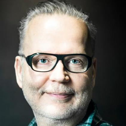 Etukansi. Sami Lotila. Suomalaiset lavatähdet - Unohtumattomia tarinoita